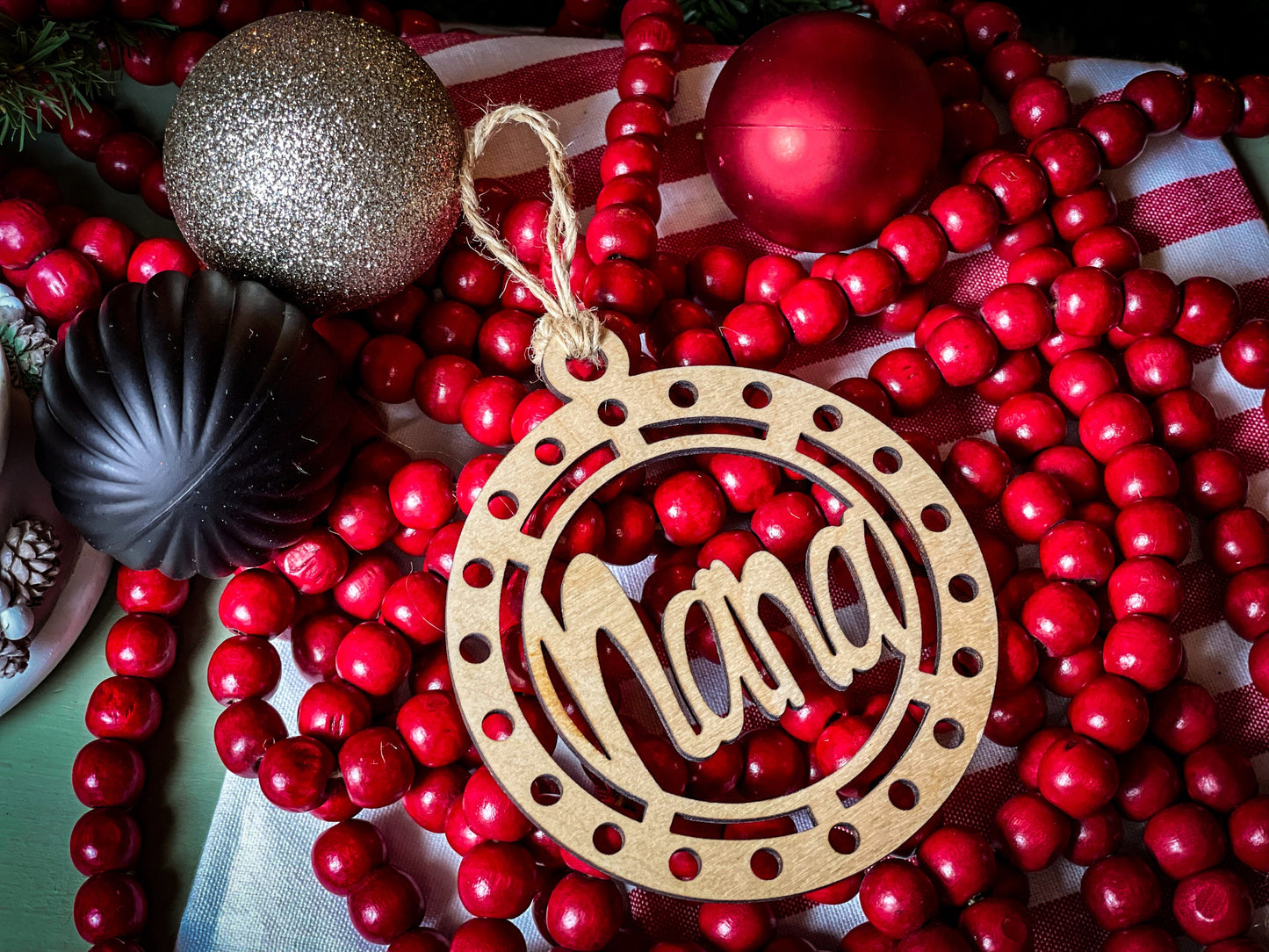 Wood Christmas Tree Ornaments | Gigi | Gram | Grampy | Dad | Mom | Papa | Nana | Mama | Holiday Decoration | Handmade Christmas Gift