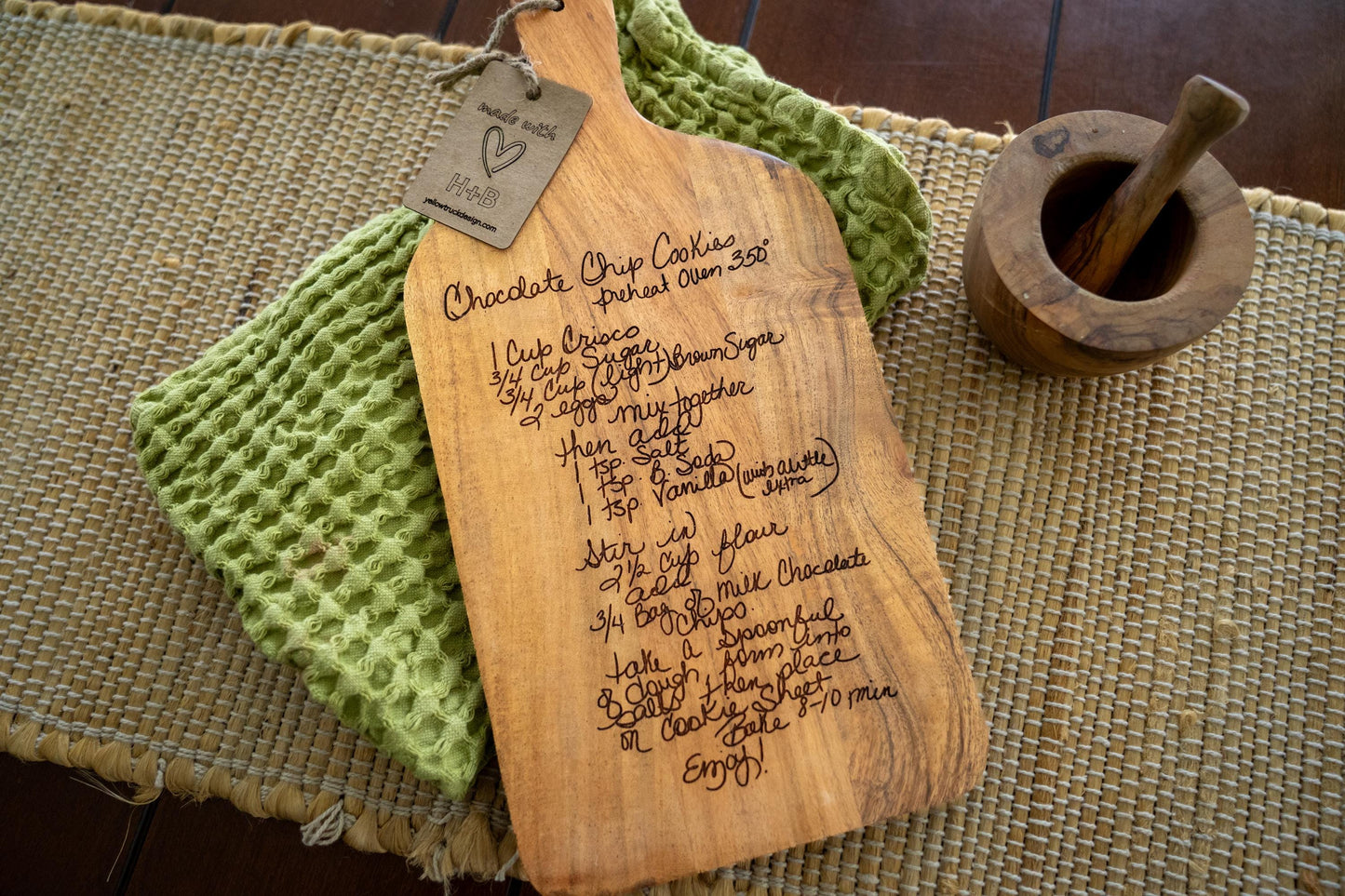 Handwritten recipe laser engraved on wood cutting board for custom kitchen display. A heartfelt family heirloom and grandmother keepsake, ideal as memorial gift or wall decoration. This heritage recipe board blends personalized design with timeless kitchen art and decor, preserving cherished memories beautifully.