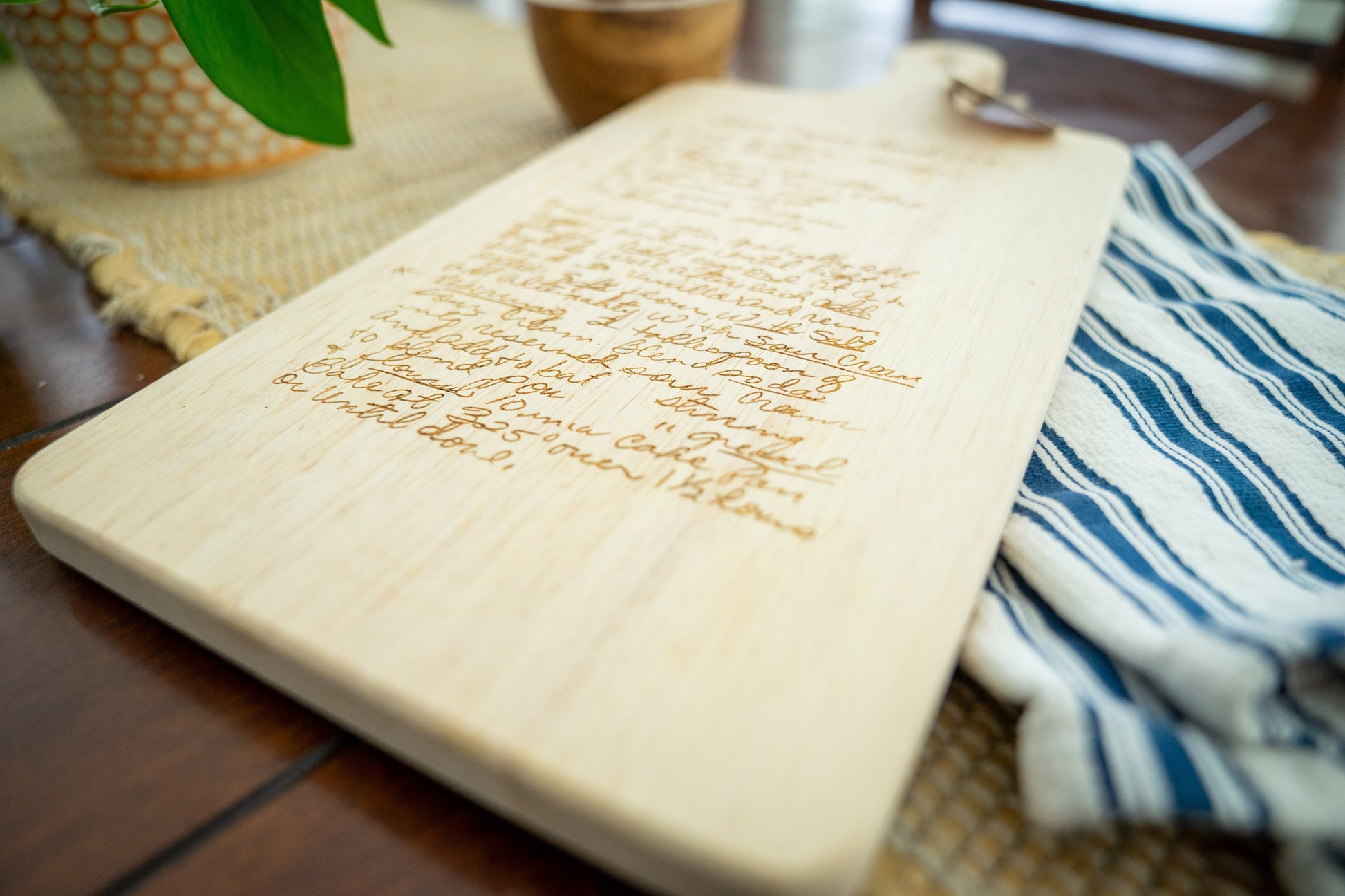 Large Personalized Cutting Board with Handwritten Recipe | Cutting Board With Recipe Gift | Great Gift For Mother's Day