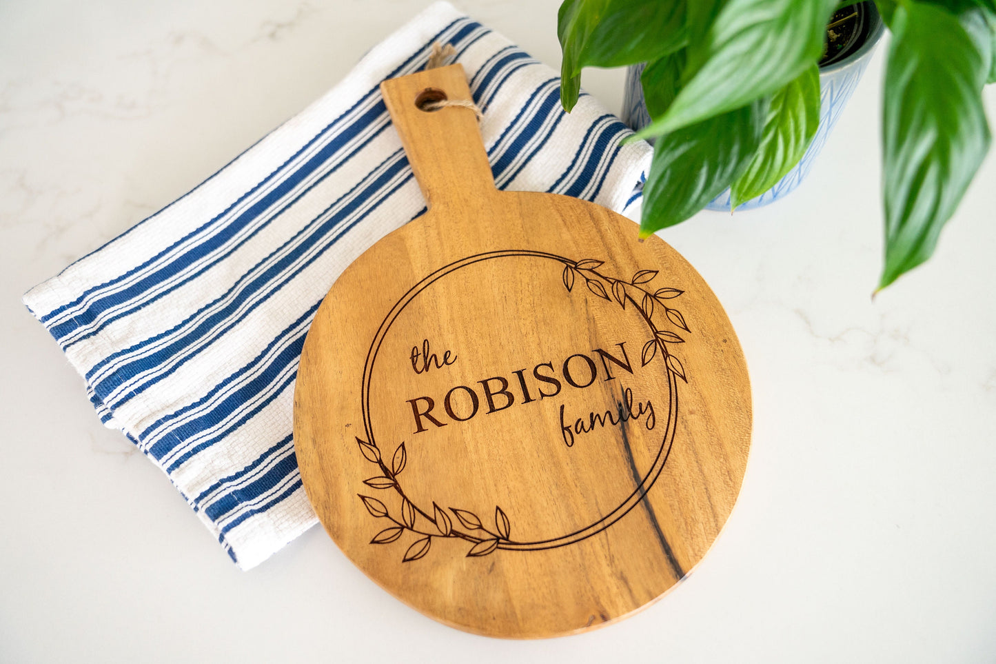 Personalized Acacia Wood Cutting Board: Engraved Family Name