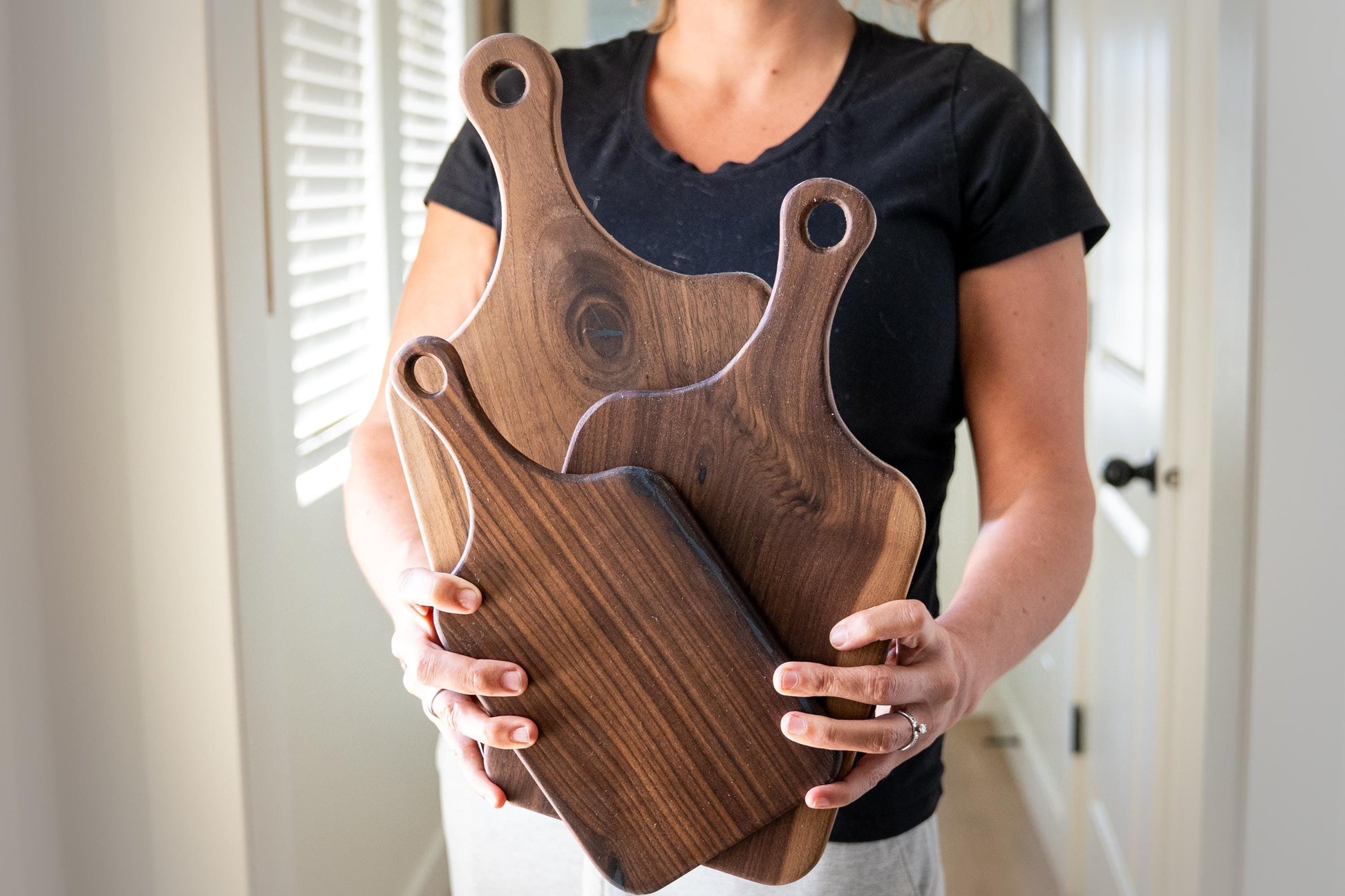 Personalized Walnut Recipe Cutting Board with Handwritten Recipe Keepsake