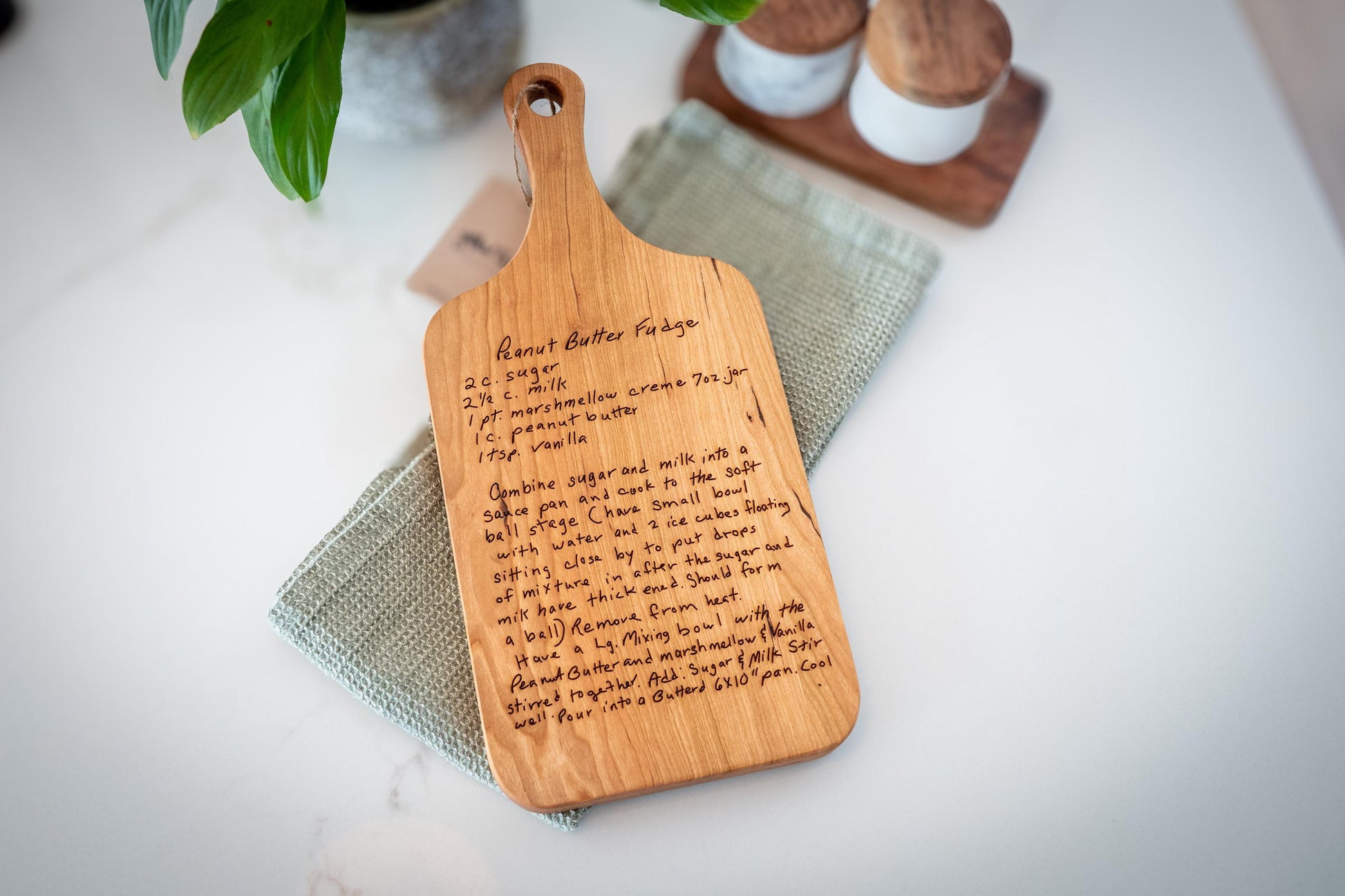 Personalized Handwritten Recipe Cutting Board: Acacia Wood Family Keepsake - Christmas Gift