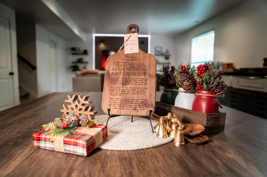 Keepsake Recipe Gift, Personalized Walnut Board Engraved with Handwritten Recipe, Christmas Gift for Mom or Grandm